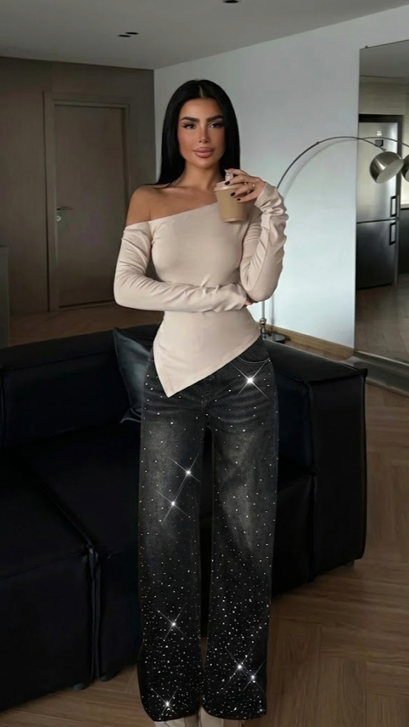 Ženske traperice niskog struka Jeanoix sa rhinestone ukrasima, široke nogavice i ravne nogavice