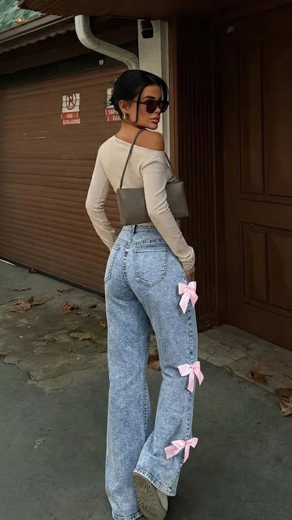 Slaydiva Ženske Flarirane Farmerke sa Ukrasnim Mašnama