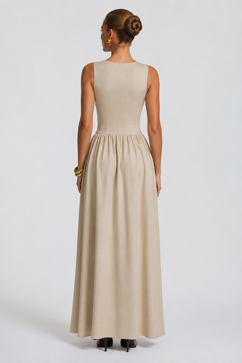 Duga Haljina za Žene, Elegantan Minimalistički Khaki Ljetni Izgled, V-Izrez, Bez Rukava
