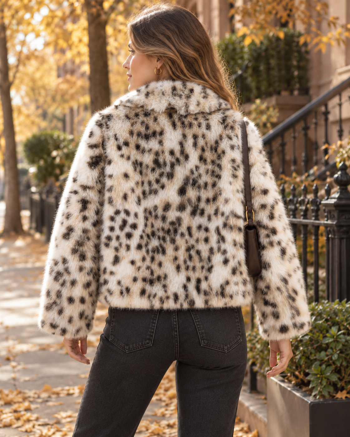 Ženska seksi jakna od umjetnog krzna s dugom dlakom i leopard uzorkom za jesen/zimu, elegantna luksuzna gradijentna točkasta jakna od umjetnog krzna, street style jakna od umjetnog krzna s mliječnom badam-leopard uzorkom